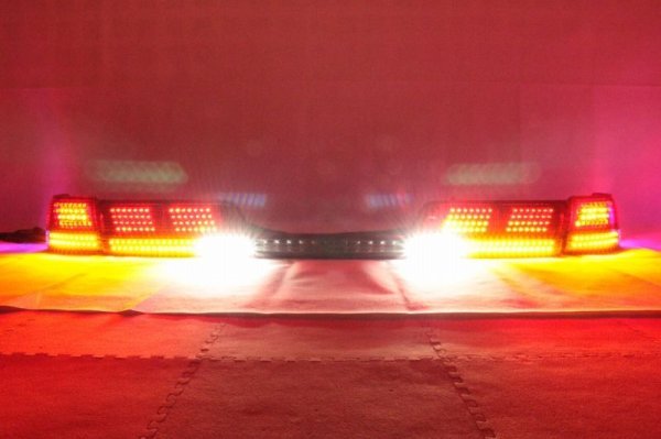 画像7: 100系 マークII 後期 フルLEDテール 流星ウィンカー対応 インナーブラックラメフレーク塗装 (7)