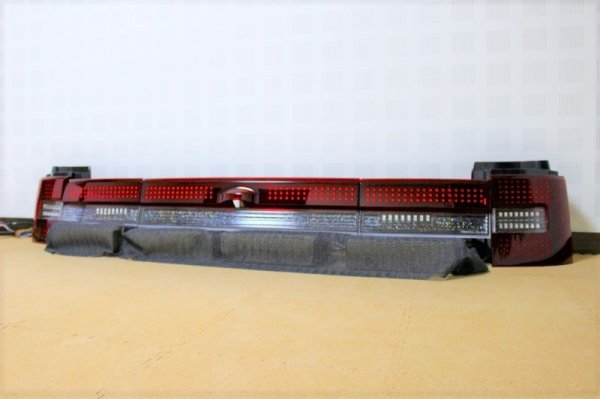 画像6: デリカ D:5 フルLEDテール W流星対応(スモール/ストップ、ウィンカー) インナーブラックラメフレーク塗装 (6)