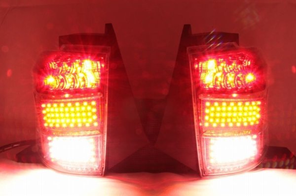 画像7: iQ フルLEDテール 6灯化 スモール/ストップ切替付 流星ウィンカー対応 インナーブラックラメフレーク塗装 (7)