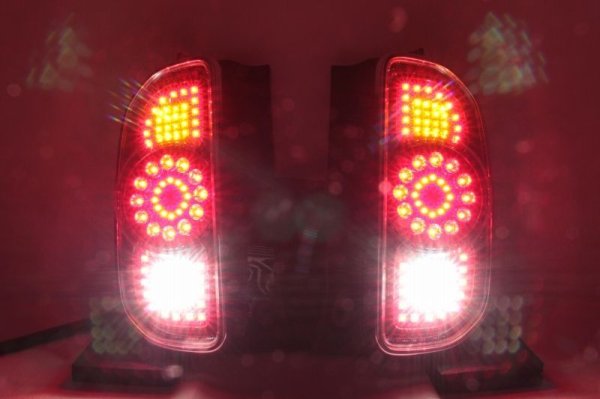 画像6: ハスラー フルLEDテール 6灯化 リフレクターリング 流星ウィンカー対応 インナーブラックラメフレーク塗装 (6)