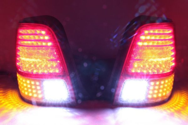 画像10: JA4 トゥデイ 後期 フルLEDテール インナーブラック塗装 (10)