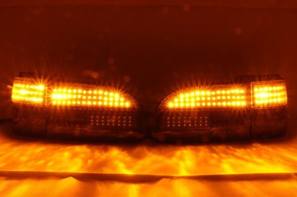 画像5: デリカスペースギア フルLEDテール ウィンカー延長 (5)