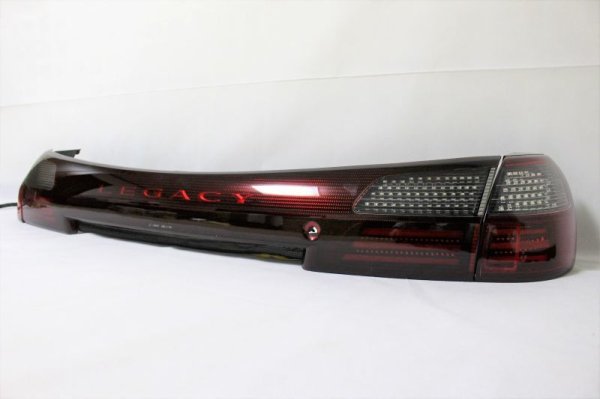 画像9: BH レガシィ ワゴン フルLEDテールランプ 立体アクリル加工 インナーブラック塗装 (9)