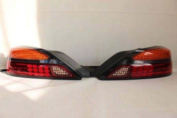 画像9: S15 シルビア フルLEDテール 立体アクリル加工（ロゴ入り） パワーLED仕様 インナーブラック塗装 (9)