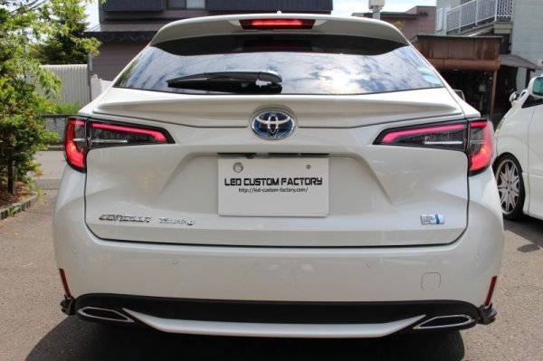 画像5: カローラツーリング テールランプ加工 Ver.1 上部のみアクリル発光加工 (5)