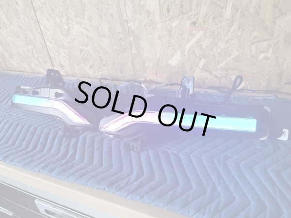 画像4: 【現品限り完成品】新型 デリカD:5 ネオピクセルRGB搭載 フロントウィンカー (4)