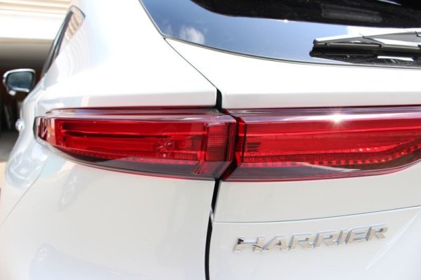 画像8: 80 ハリアー 純正加工 アッパーテールランプ ウィンカー追加 バックオーダー (8)