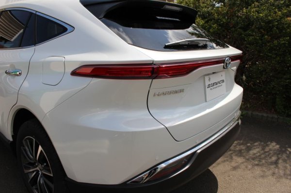 画像10: 80 ハリアー 純正加工 アッパーテールランプ ウィンカー追加 バックオーダー (10)