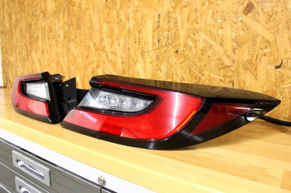 画像9: ZN8 GR86 フルLEDテールランプ オープニングモーション（スモール）＆シーケンシャルウィンカー (9)